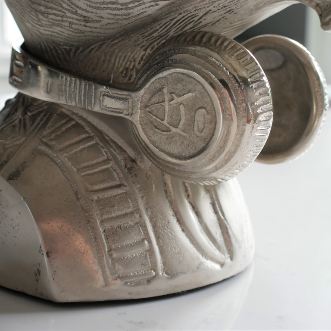 Aluminium Monkey Wine Bottle Holder