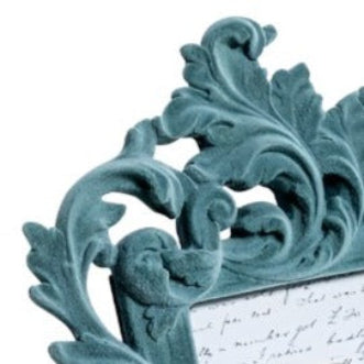 Ornate Flock Photo Frame 4" x 6"