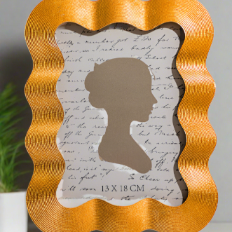 Gold Wave Photo Frame