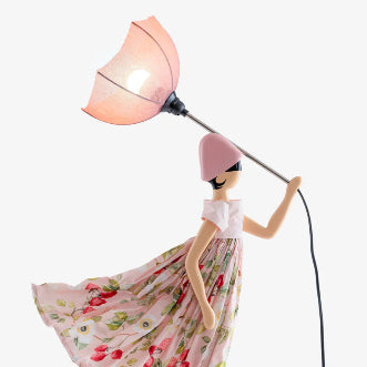 Skitso Roula Lady Lamp