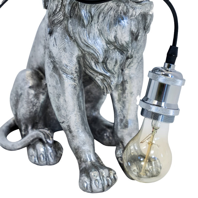 Sitting Lion Table Lamp