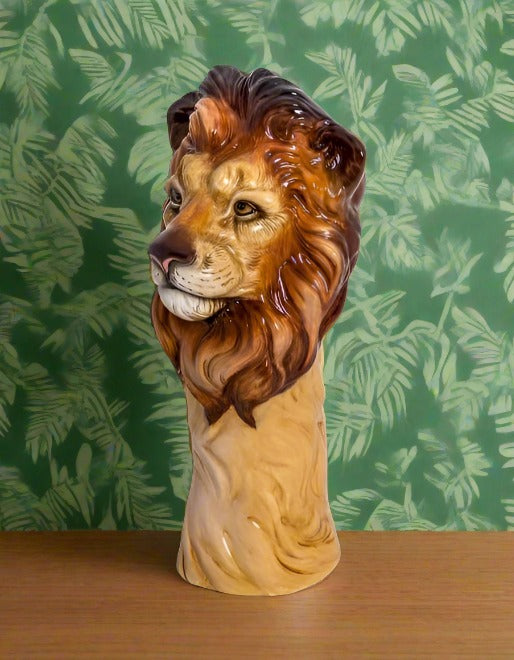 Lion Vase - Holmes and Wilson Ltd