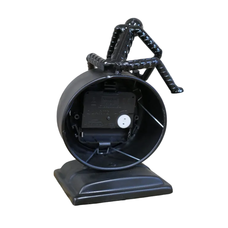 Metal Figure Clock