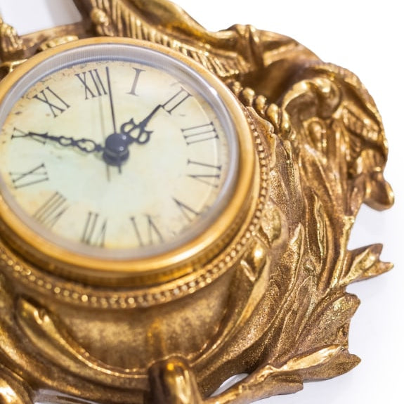 Wall Hanging Ornate Bow Clock