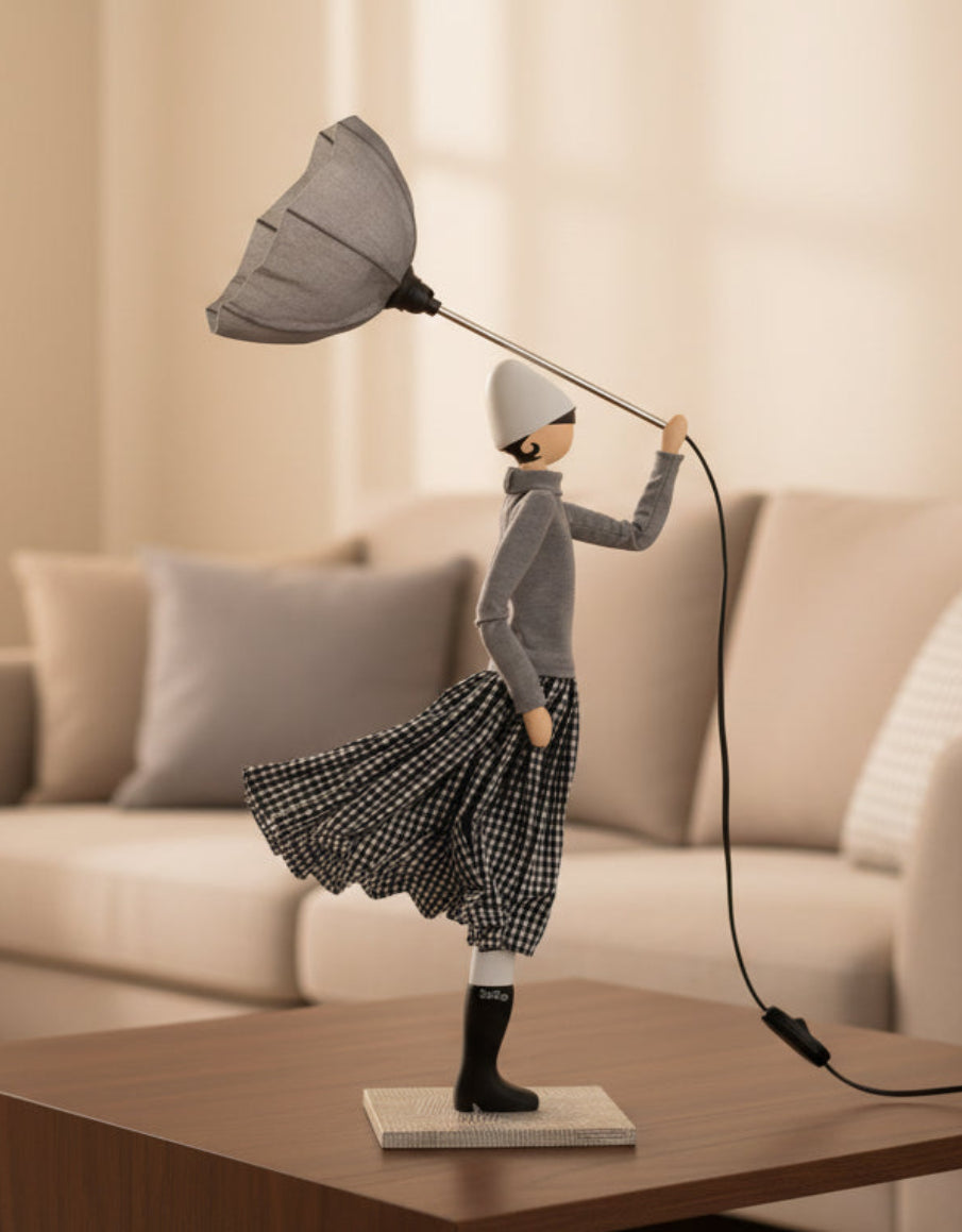 Skitso Iro Lady Lamp